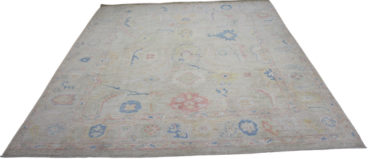 Oushak Afghan Traditional Rug 8'3" x 9'10" | Hand-Knotted Art