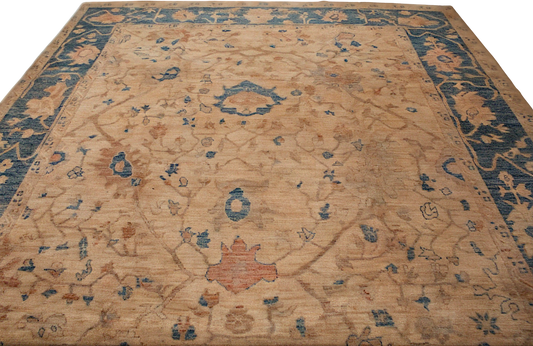 Sky Framed Elegance - Oushak Rug in Soft Ivory And Blue (10.2×13.4 ft) - 2762