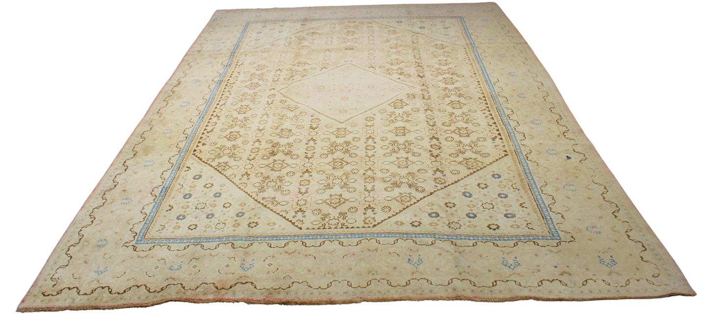 Moonlit Grace - Antique Mahal Rug from Persia (9.3 × 13.2 ft) - 1620