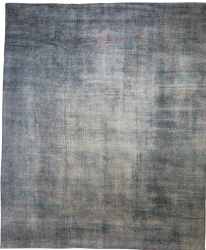 Gray and blue gradient area rug