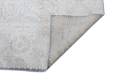 U18