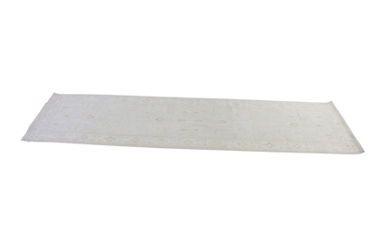 U23