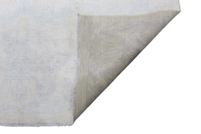 U33