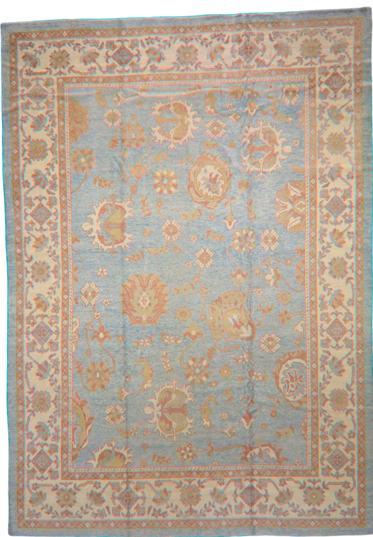 hand-knotteds Oushak rugs