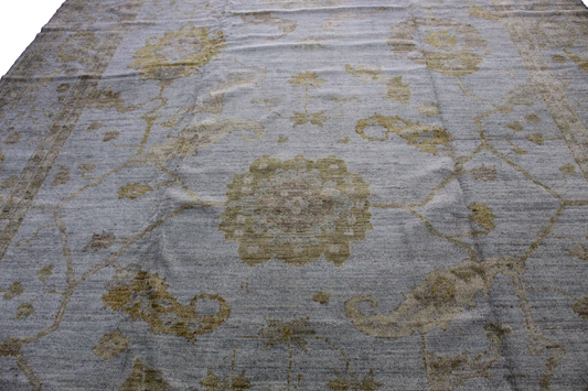 oversized floral medallion rugs
