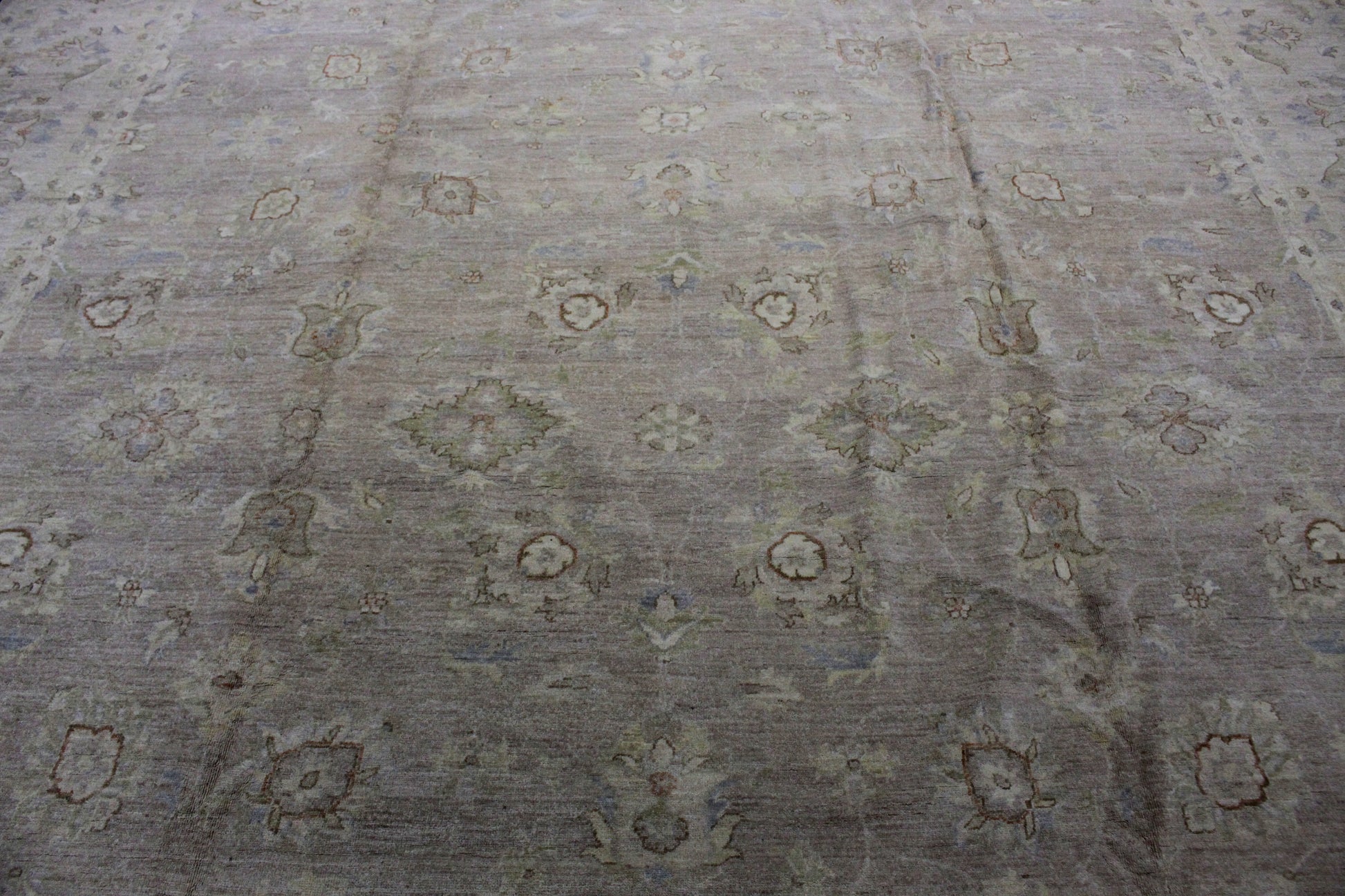 traditional Oushak rug with subtle allover design