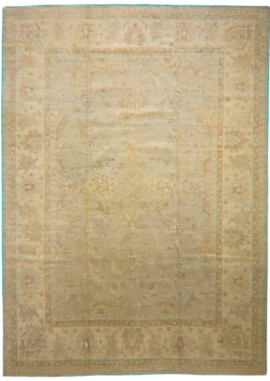 traditional Oushak rugs from Pakistan